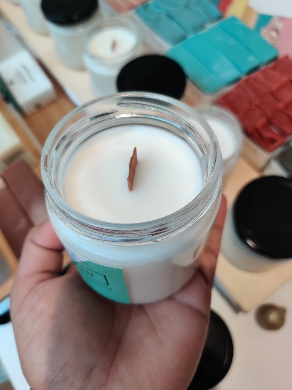 8oz Soy Coconut wax Candles - Wood wick Candles - Eucalyptus & Mint